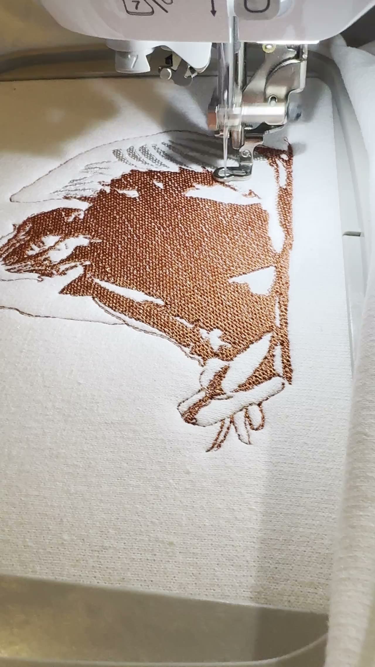Video: stitching a colorful anime-style character portrait